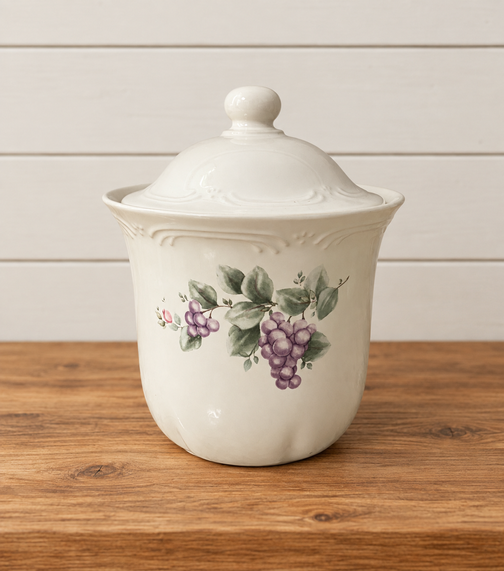 Vintage Pfaltzgraff Grapevine Large Canister